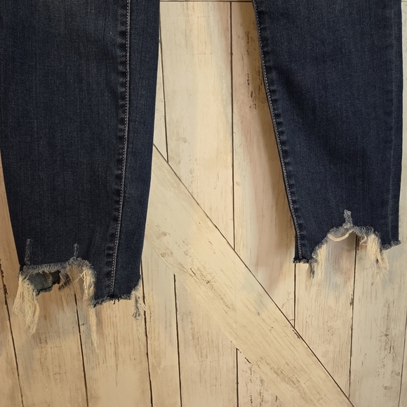 Judy Blue Dark Blue Distressed Skinny Jeans - Picture 4 of 9